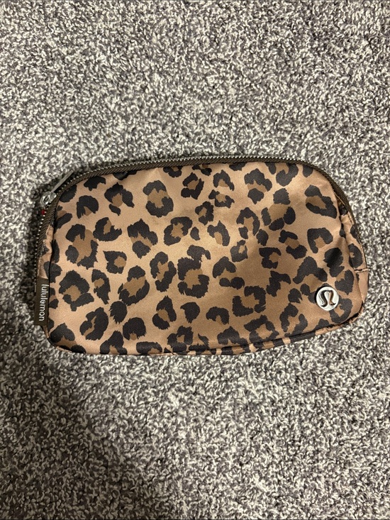 lululemon athletica Handbags - Lululemon Everywhere Belt Bag *Leopard